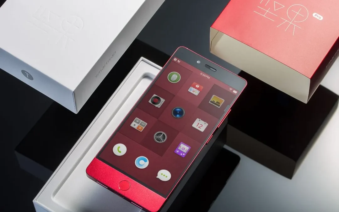 Elon Musk va-t-il sortir un smartphone Tesla ? La réponse officielle