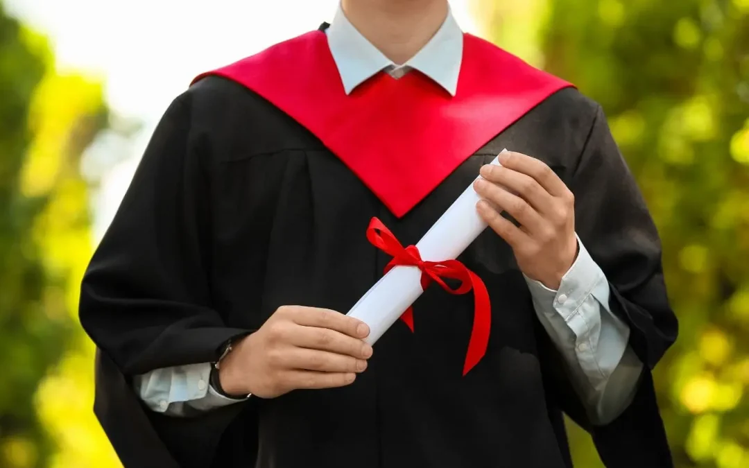 Que faire après un BTS NDRC ? Poursuite d&rsquo;études, métiers et opportunités