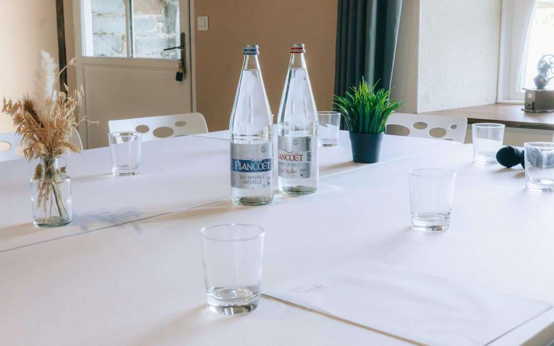 Pourquoi louer une salle de réunion pour son entreprise : avantages et atouts insoupçonnés